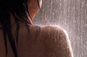 電子カルテを作成する渋谷の理容室