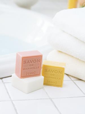 ネイルサロンの評判などが良いサロンで施術したいときなど