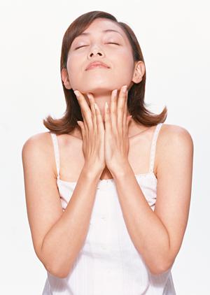 十分な実績を持つ美容室を訪れる